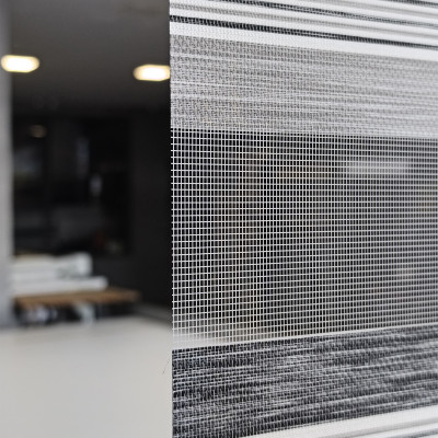 Διπλό ρόλερ Zebra V6 Γκρι-Ασημί Ρίγα ZA21